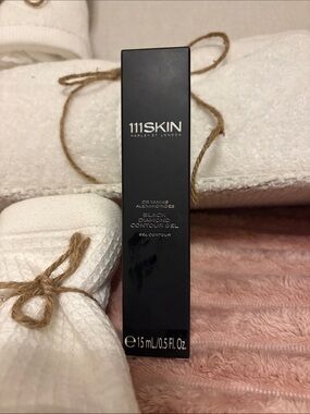 111SKIN Black Diamond Contour Gel